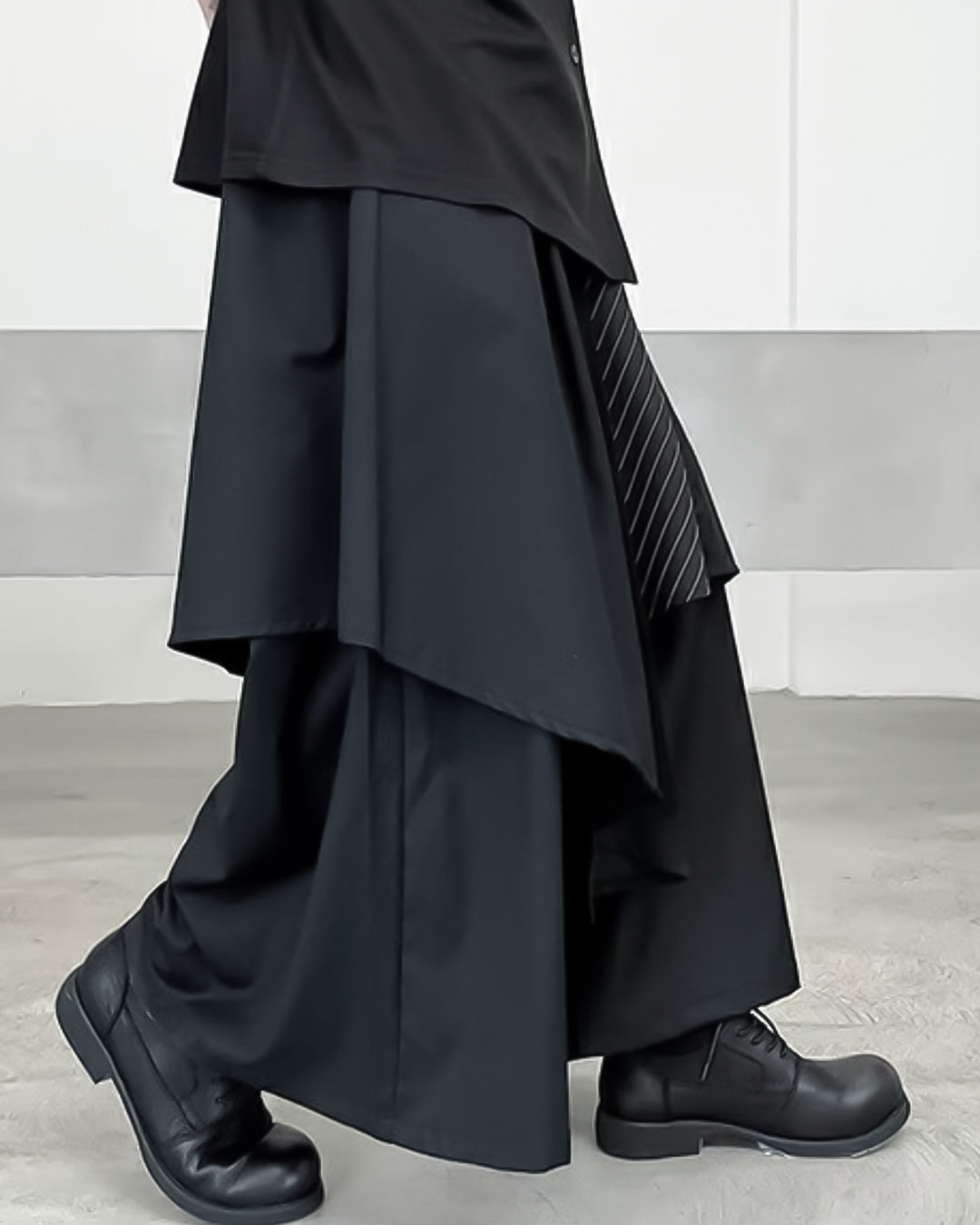 ♤DESIGN WIDE PANTS – Black Gravity