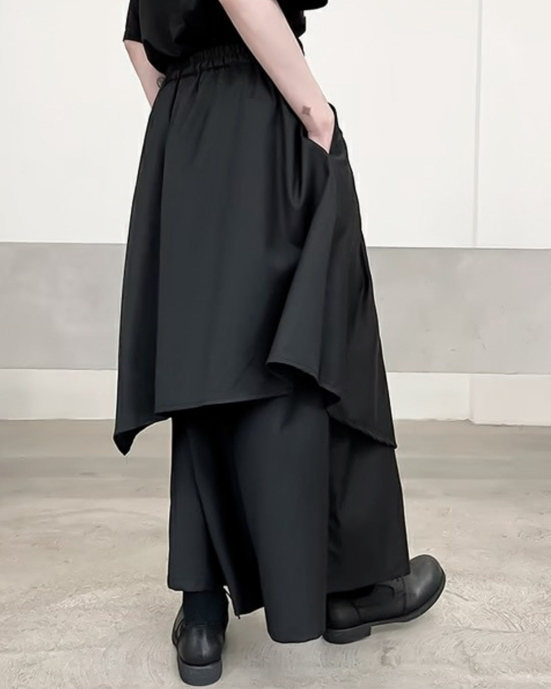 ♤DESIGN WIDE PANTS – Black Gravity