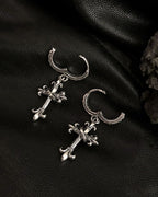 ♠♥GOTHIC CROSS PIERCE