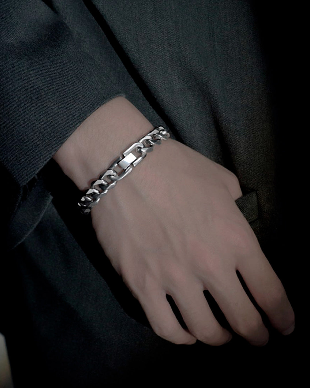 ♠♥FLAT BUCKLE CHAIN BRACELET