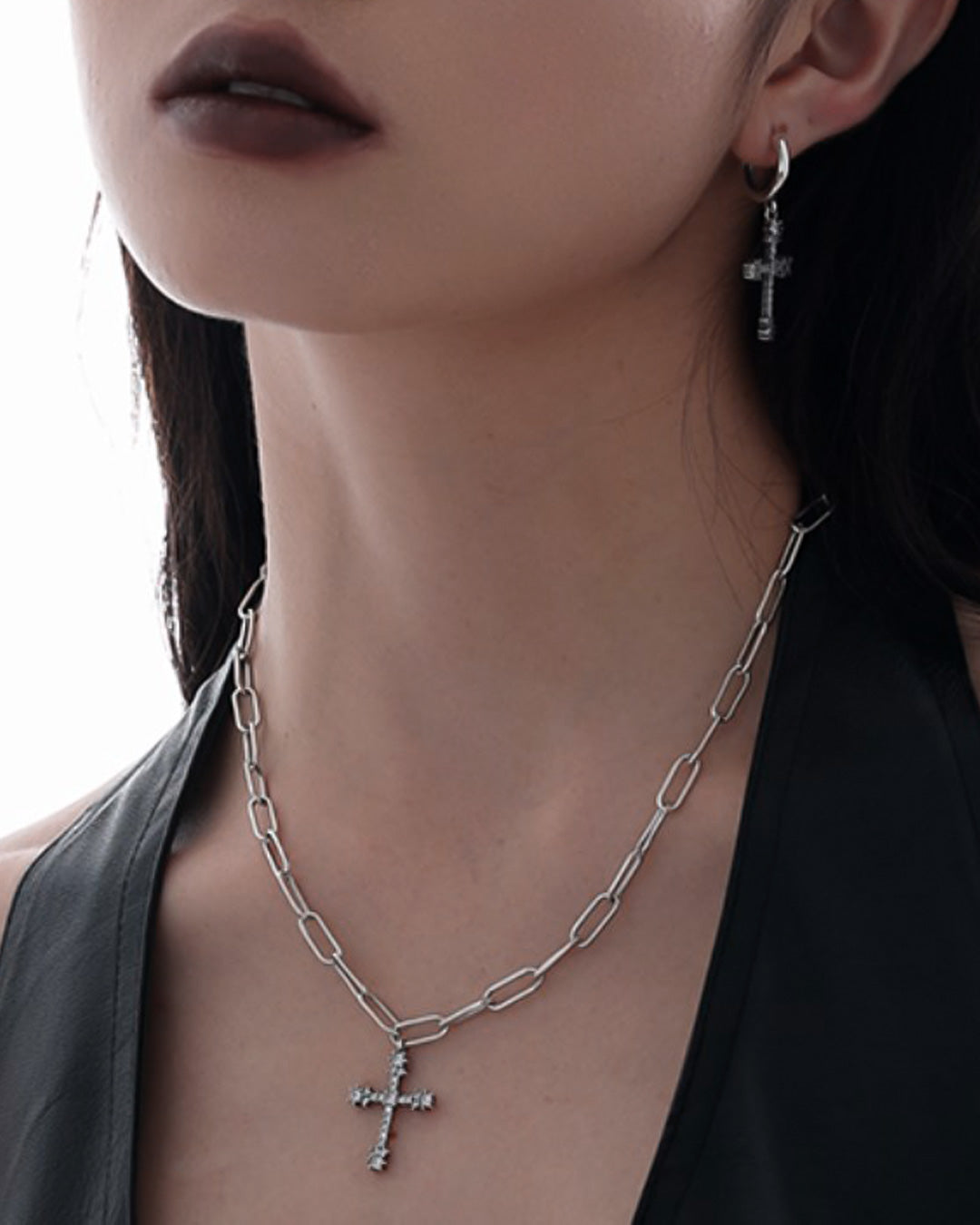 ♠♥SQUARE CHAIN CROSS NECKLACE