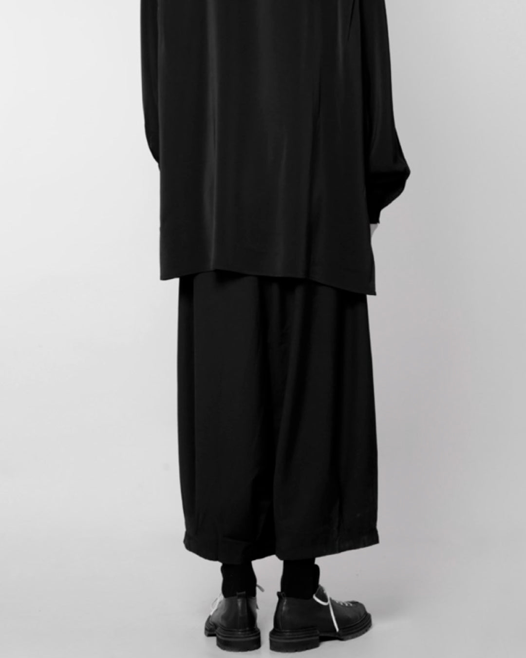 ♠♥TAPERED WIDE PANTS