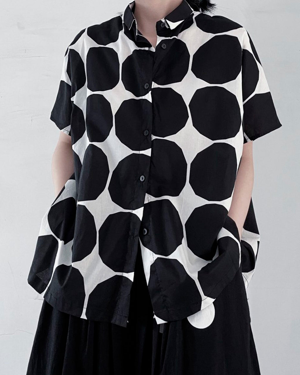 ♠♥BIG DOT PRINTED SHORT SLEEVE SHIRT