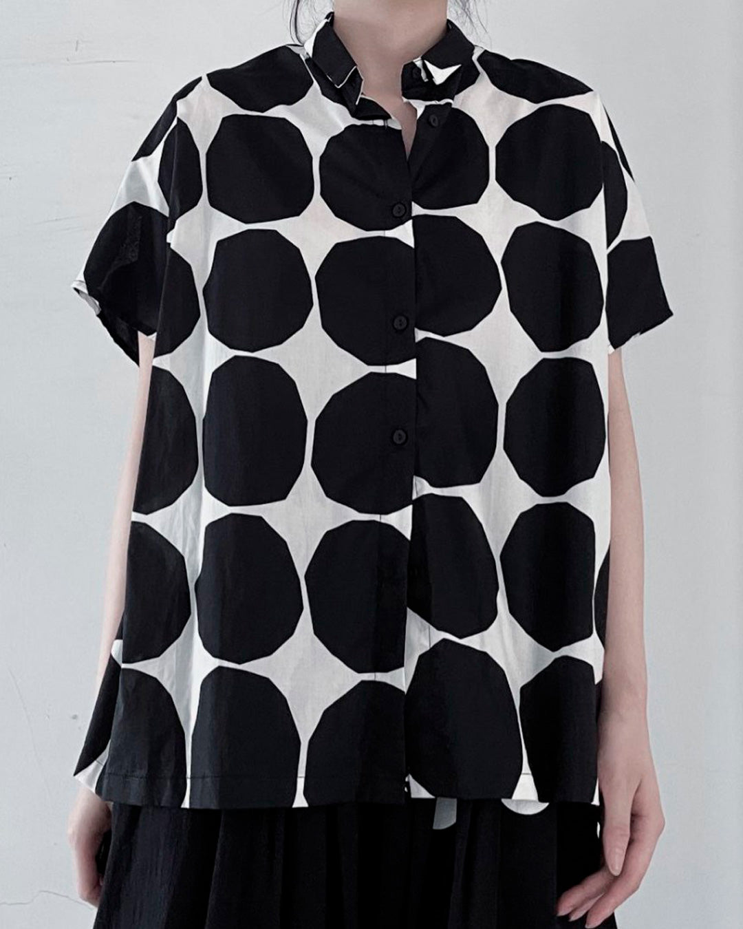 ♠♥BIG DOT PRINTED SHORT SLEEVE SHIRT