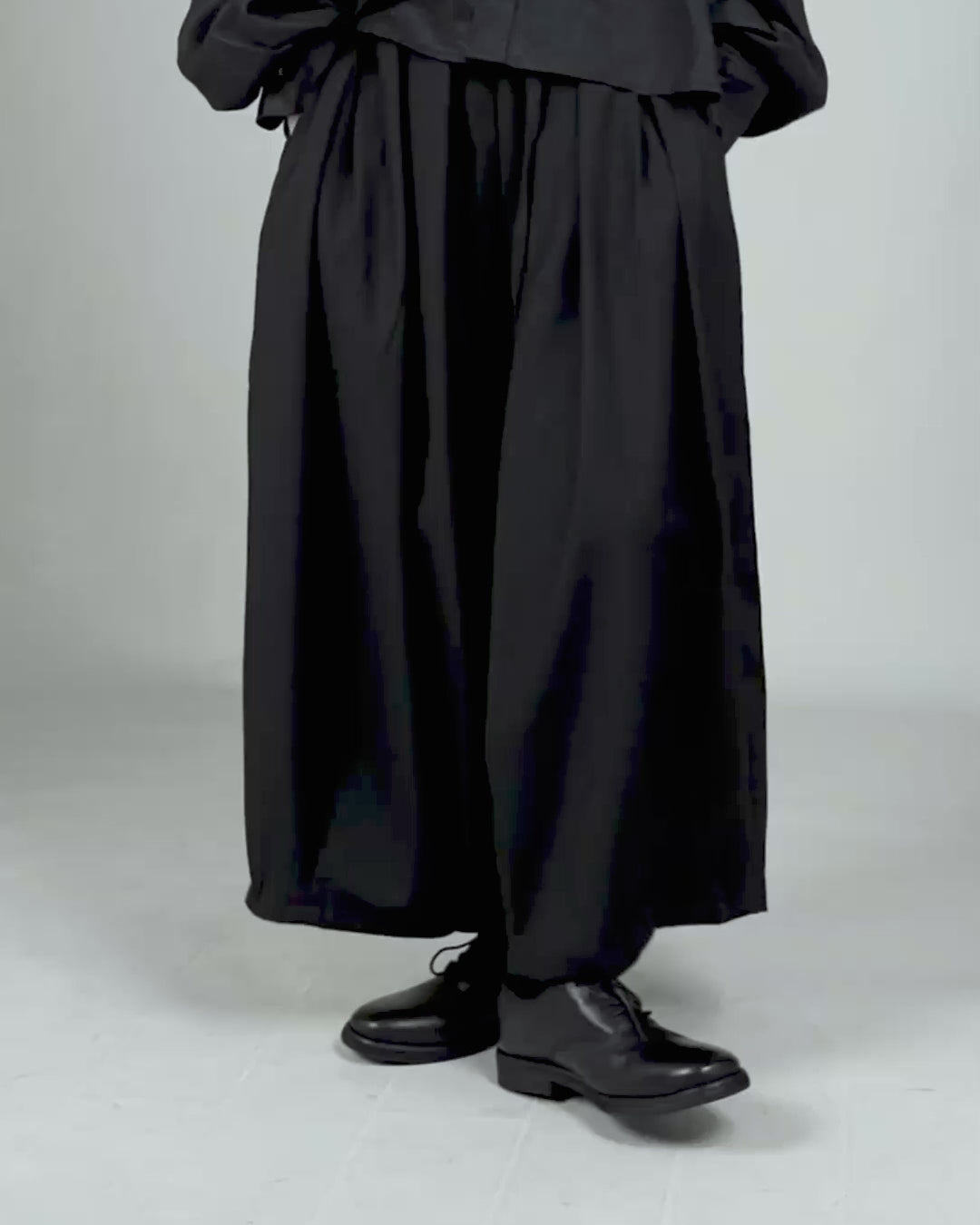 ♠♥TAPERED WIDE PANTS